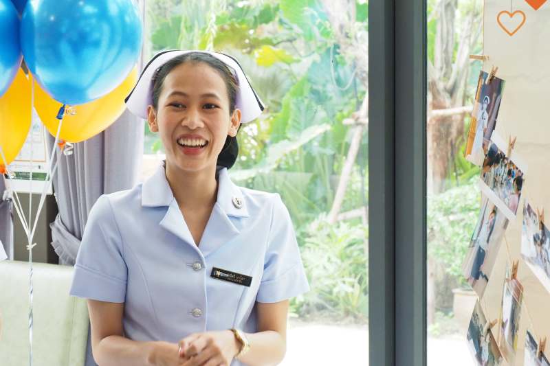 นางสาวสาวิตรี 